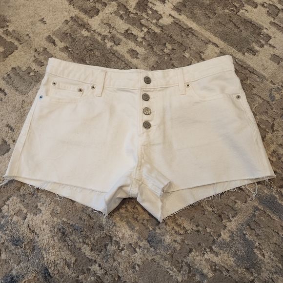 NWT Lucky Brand White Cutoff Jeans shorts. Exposed button fly. Women's size 6/28 - Picture 11 of 16